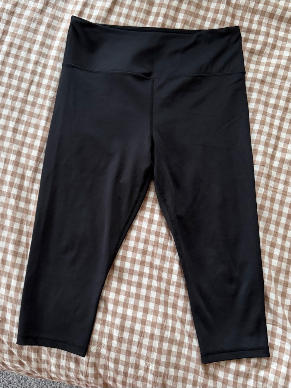 Zyia Active LNT Hi-Rise Crop Black Compression Athletic Leggings 17” Inseam - Picture 2 of 3